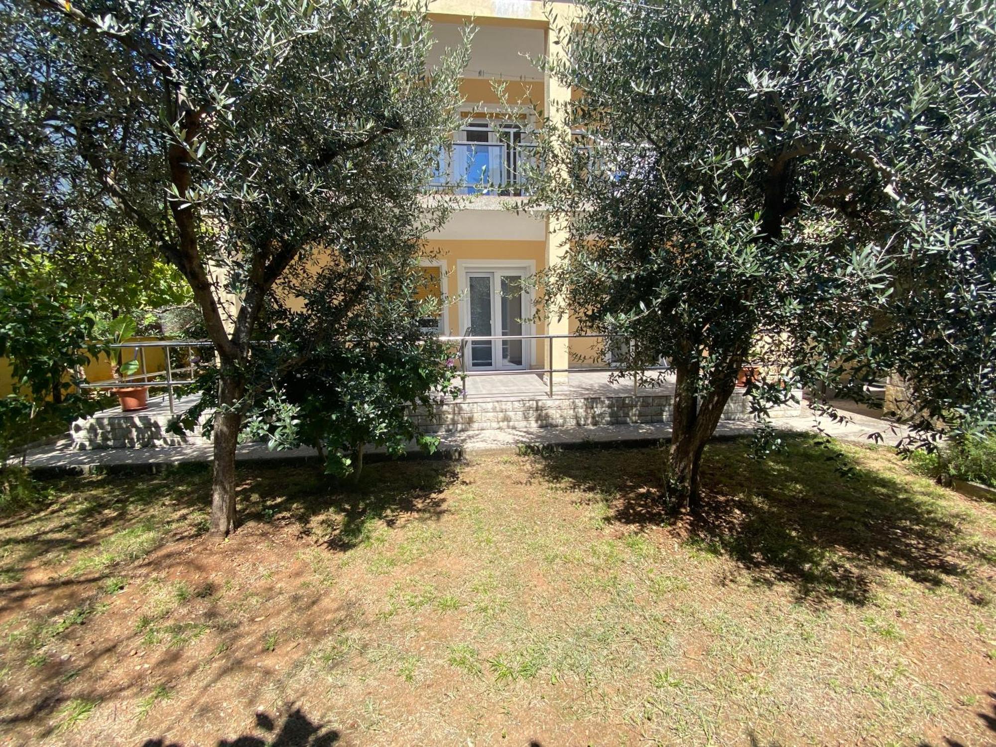 Apartments Topic & Krk Central Location Крк Экстерьер фото